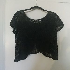 *Black Short sleeve lace sheer crop top